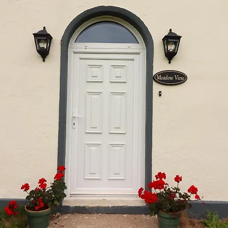 Meadow View * Ennis